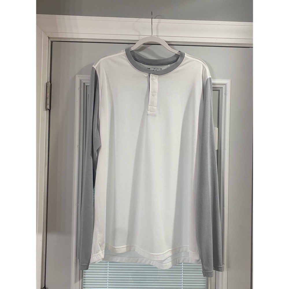 Under Armour Long-Sleeve Henley Baseball Tee, size XXL
